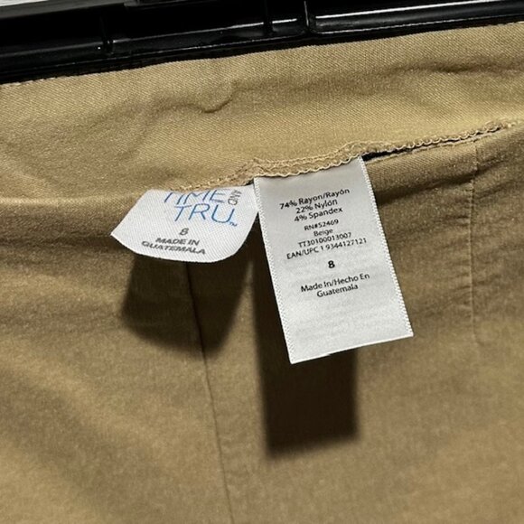 Women's Time and Tru Ankle pants - Picture 2 of 3